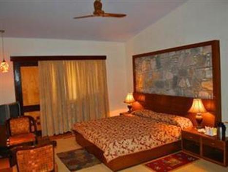 Отель Corbett Suman Grand Corbett National Park Экстерьер фото